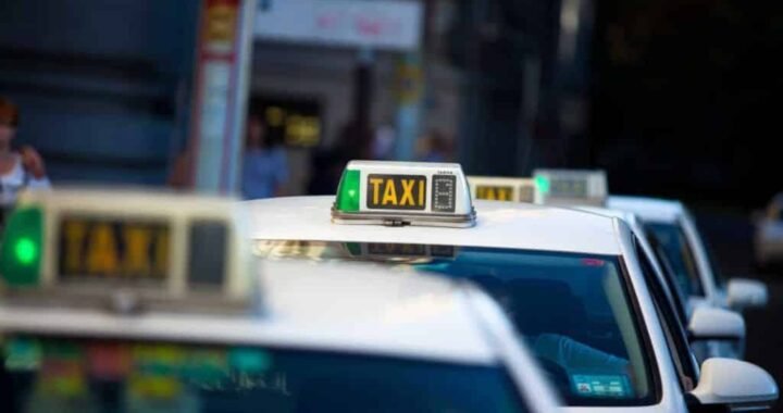 what is the cost of a taxi from madrid airport to the city center